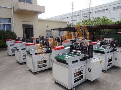 利瀚全自动绒布手套机 高效生产，现机供应